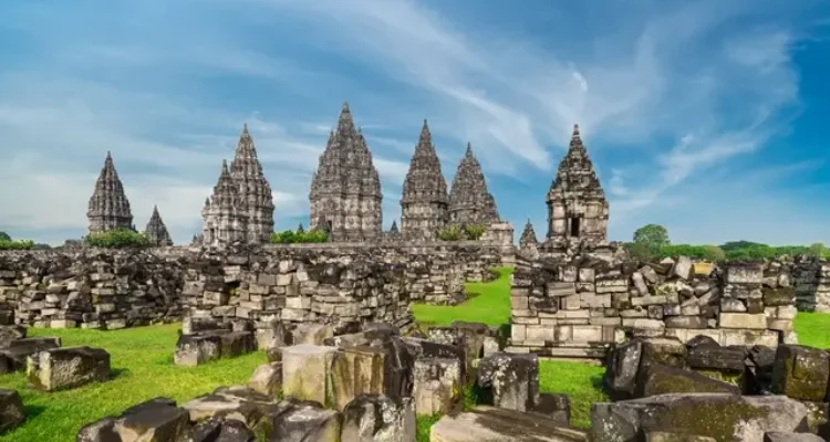 Daya Tarik Candi Prambanan