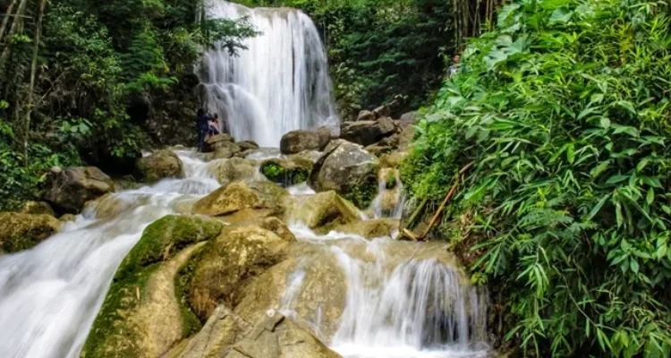 Shutterstock Daya Tarik Grojogan Sewu