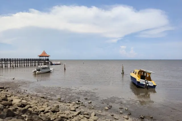 Pantai Bentar